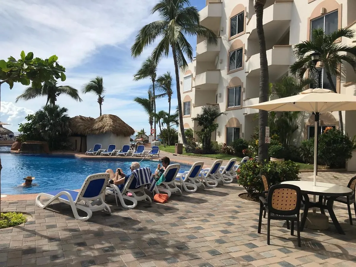 Costa Bonita Condominiums & Beach Resort - Primer Planta Mazatlan
